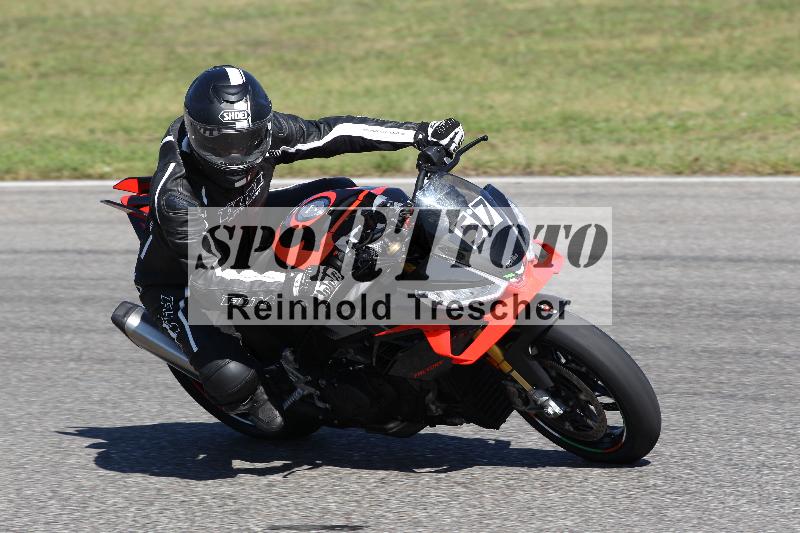 /Archiv-2025/48 25.08.2025 Cornu Master School ADR/blau-bleu/57